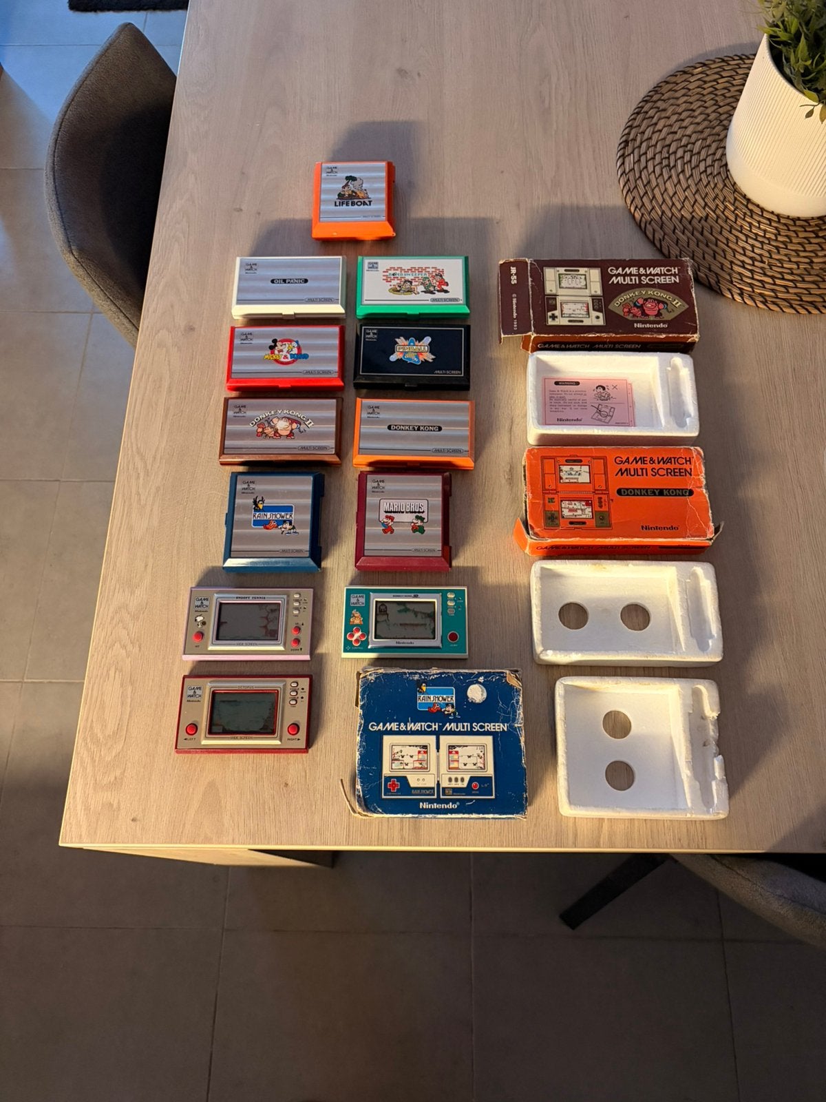 Lot de jeux et de montres, Enlèvement ou Envoi, Comme neuf