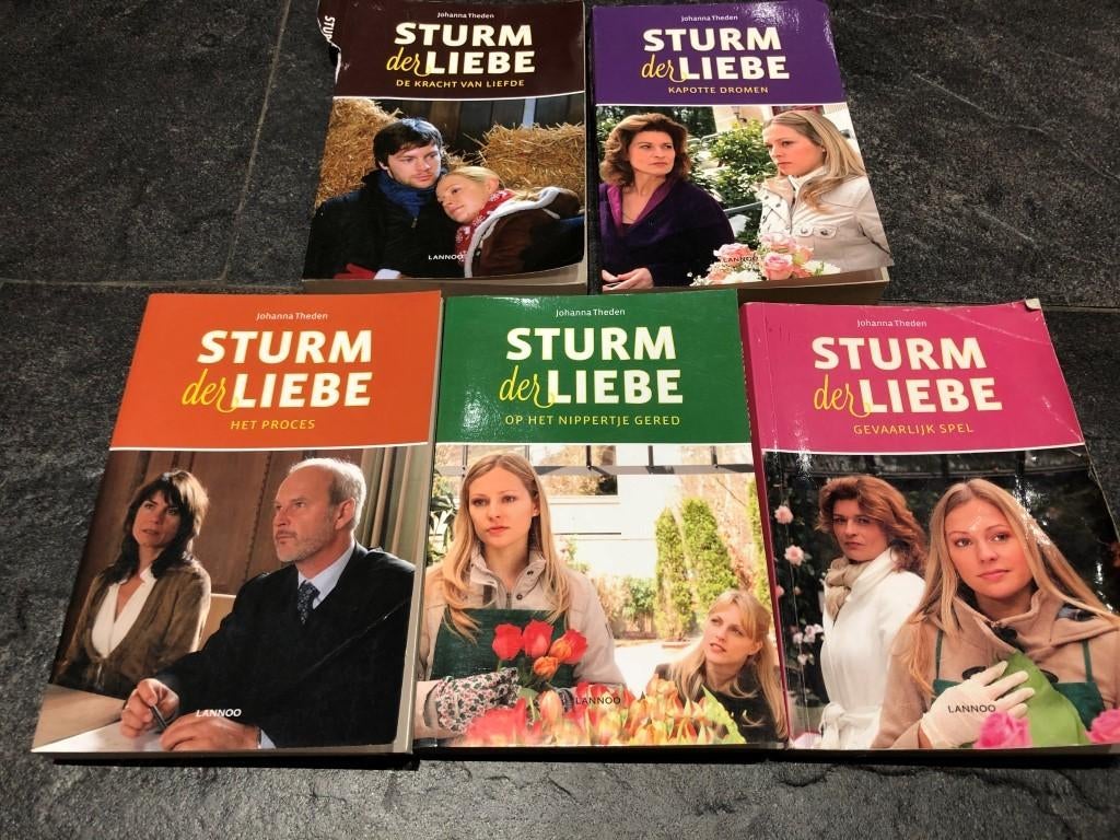 5 boeken Sturm der liebe - Johanna Theden, Ophalen of Verzenden