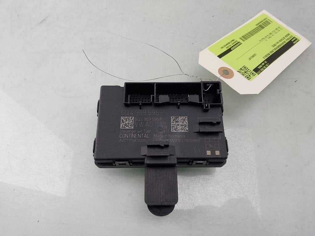 ORDINATEUR VEROUILLAGE CENTRALISE Octavia Combi (NXAC), Autos : Pièces & Accessoires, Électronique & Câbles, Skoda, Utilisé