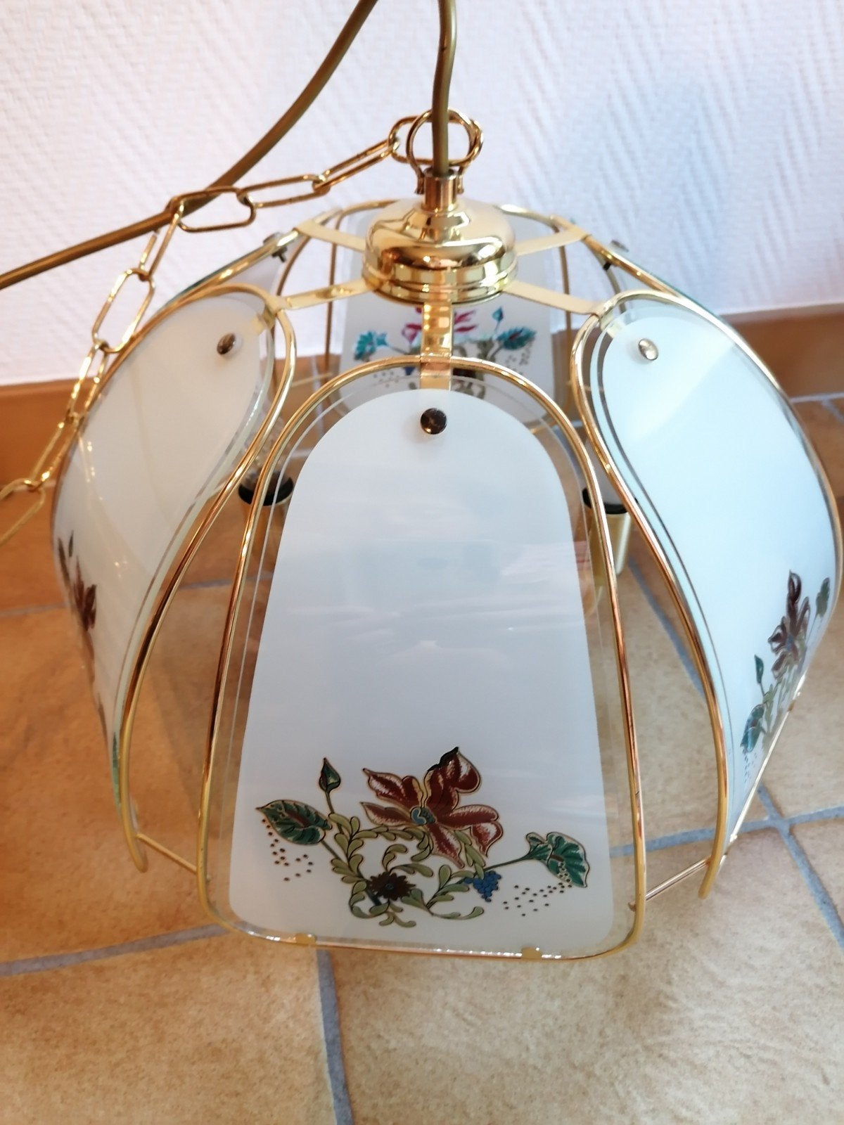 lustre en verre à lait avec motif de fleurs, Maison & Meubles, Lampes | Lustres, Enlèvement, Comme neuf, Verre