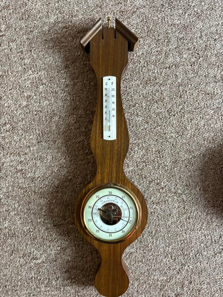 Klassiek houten Barometer en thermometer, Audio, Tv en Foto, Weerstations en Barometers, Ophalen, Zo goed als nieuw, Barometer