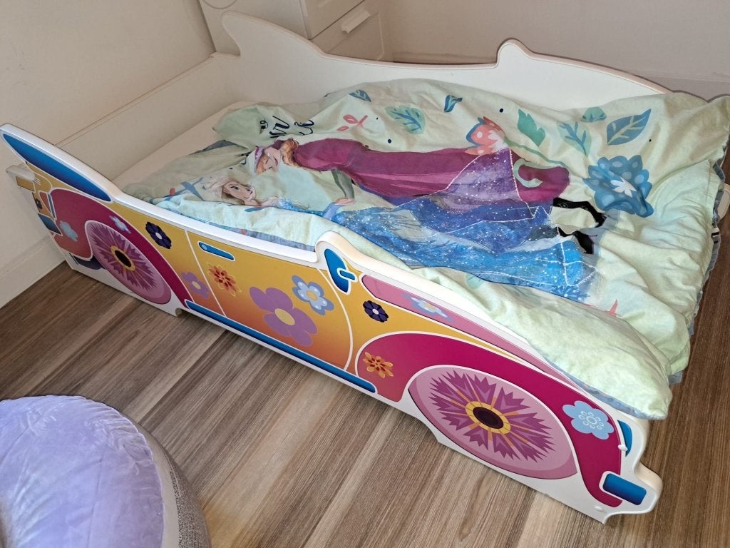 Peuterbed  cabrio, Kinderen en Baby's, Ophalen, Gebruikt, 140 tot 160 cm, 70 tot 85 cm