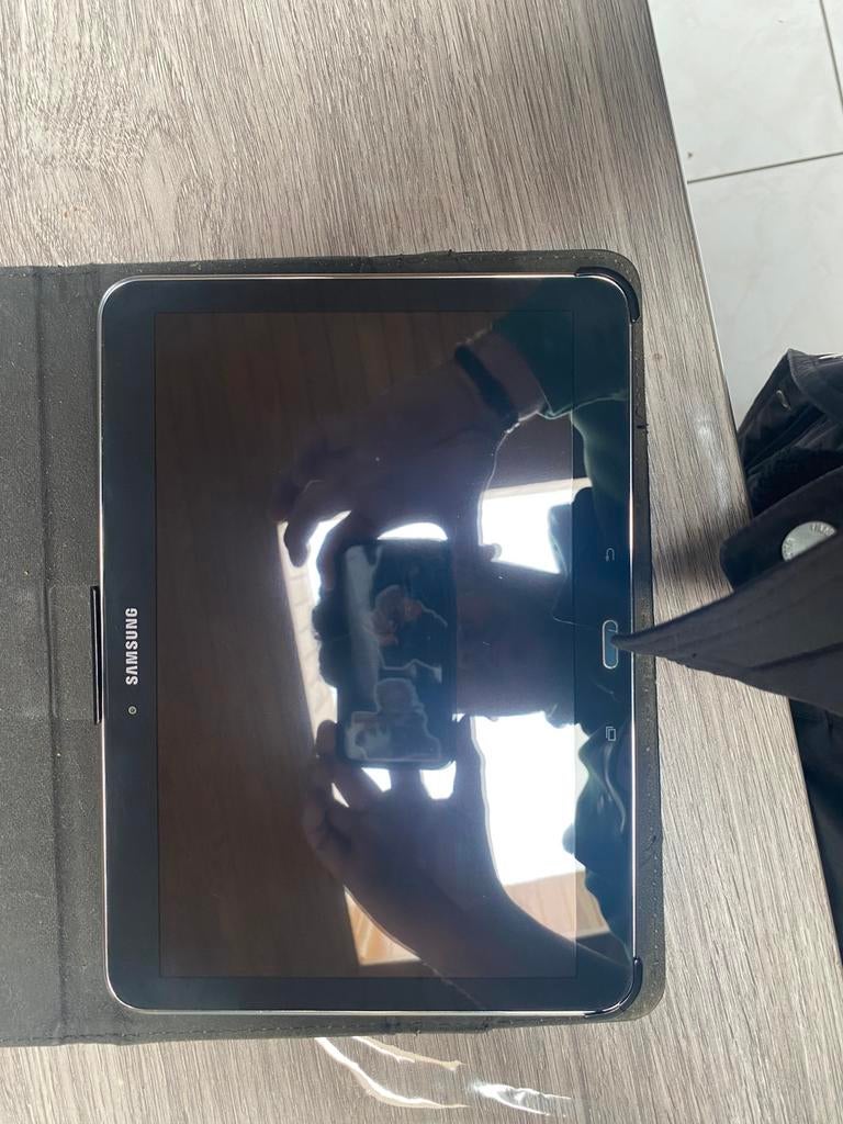 Samsung galaxy tab 4, Enlèvement, Comme neuf