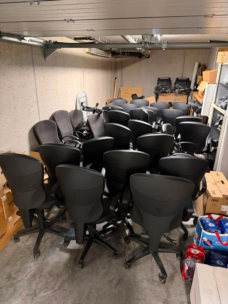 bureaustoelen, Huis en Inrichting, Ophalen, Zo goed als nieuw, Zwart, Bureaustoel