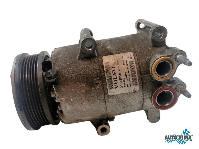 Pompe clim d'un Volvo V70, -, 3 mois de garantie, -, -