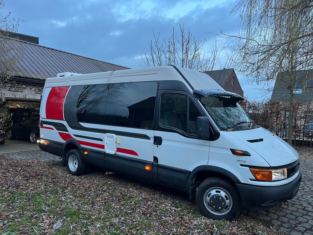 Iveco daily camper c-rijbewijs, Caravans en Kamperen, Mobilhomes, Particulier, Douche
