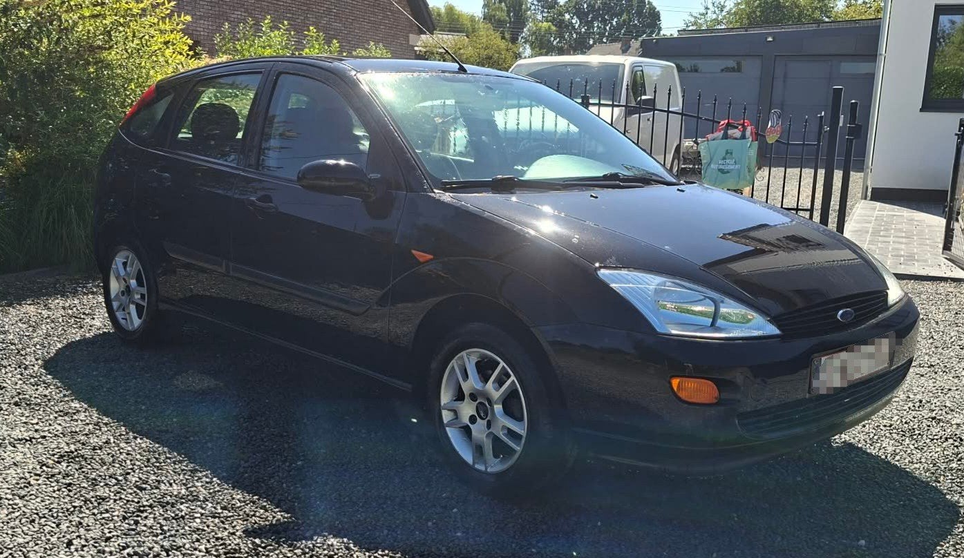 Ford focus benzine, Auto's, Ford, Particulier, Focus, ABS, Airbags, Bluetooth, Centrale vergrendeling, Lichtmetalen velgen, Open dak