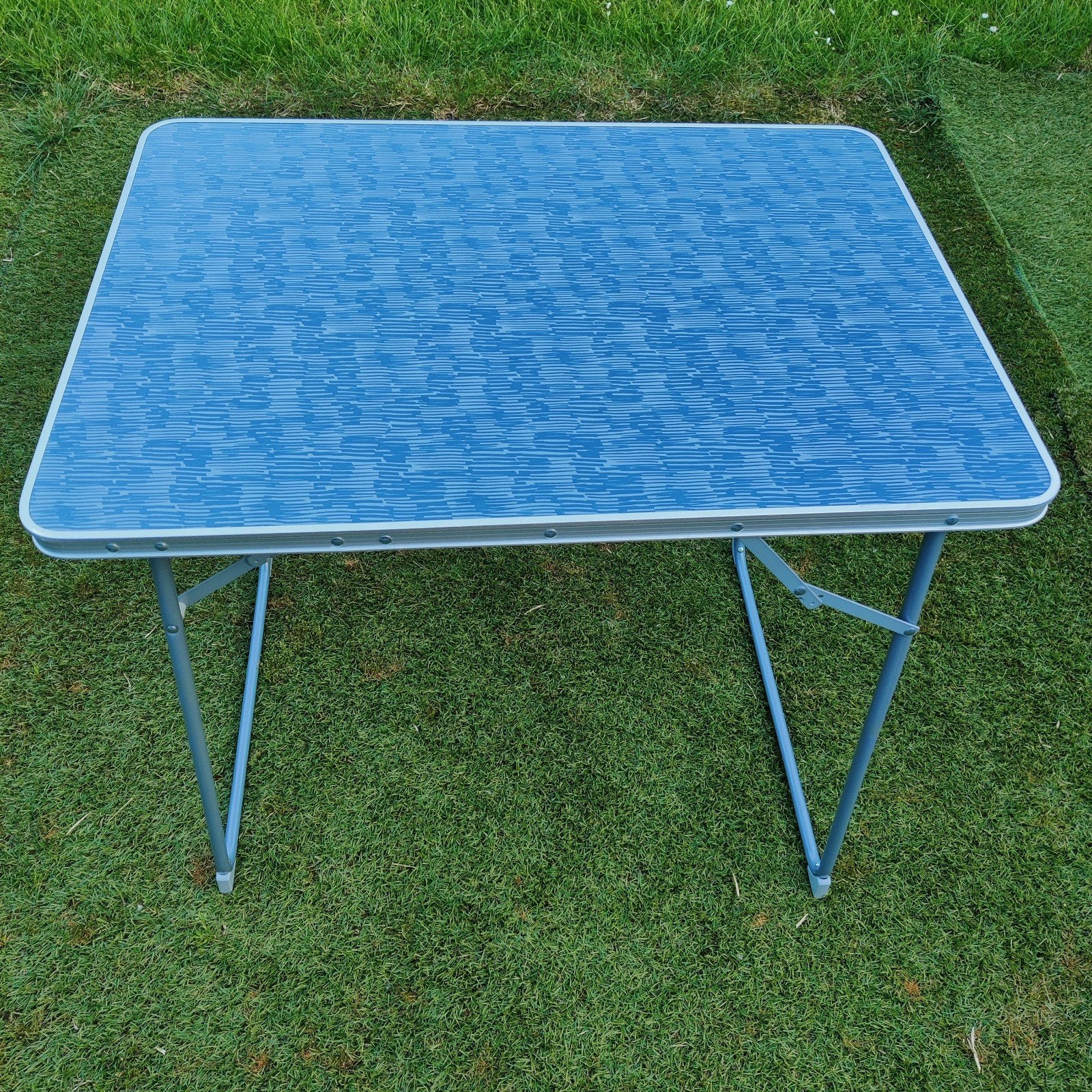 Table de camping, Enlèvement