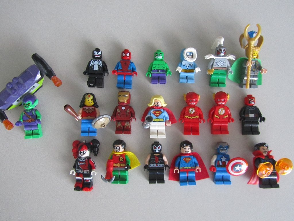 LOTJE VAN 19 LEGO MINIFIGUREN (Dc/Marvel), Enlèvement ou Envoi, Marvel, Lego, Minifigurine