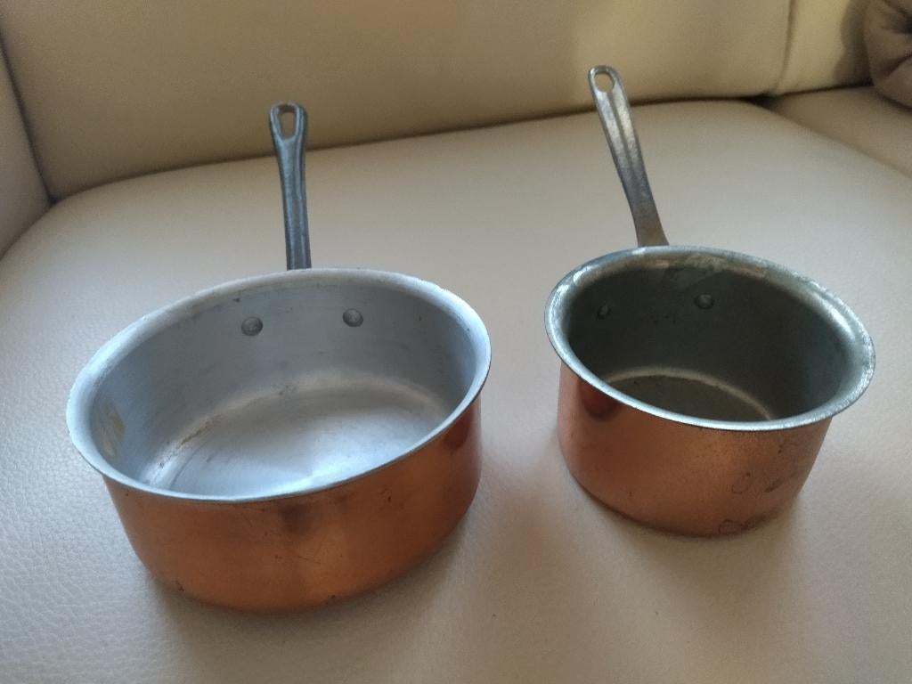 Koperen steelpannen, Ophalen