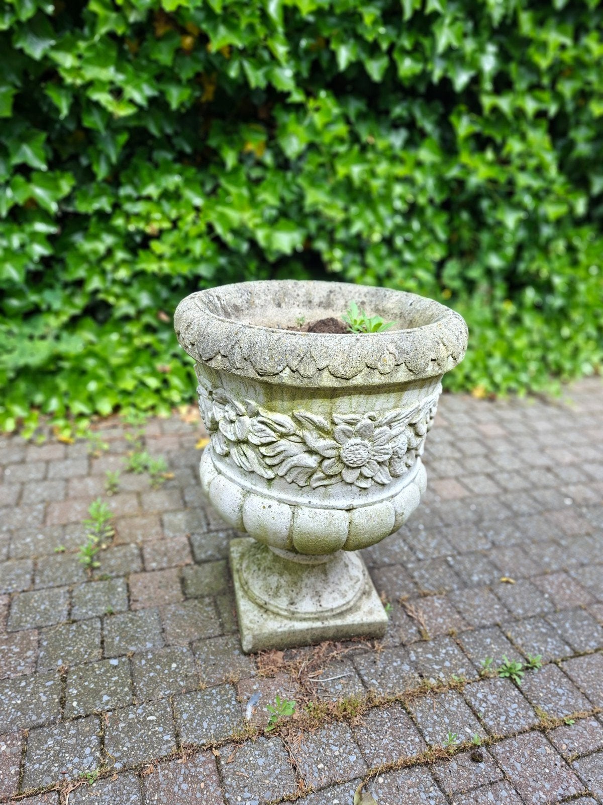 Pots de fleurs en béton, Enlèvement, Pierre