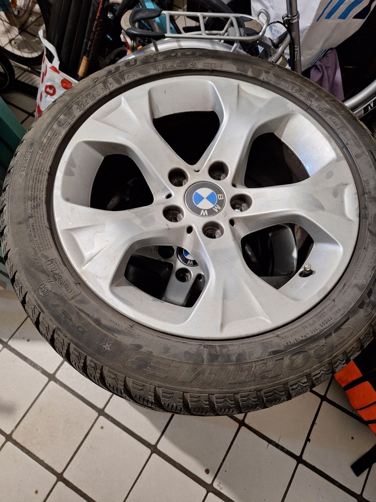 originele 17-inch BMW 'Styling 317' V-speake, Ophalen, Winterbanden, Band(en), 225 mm