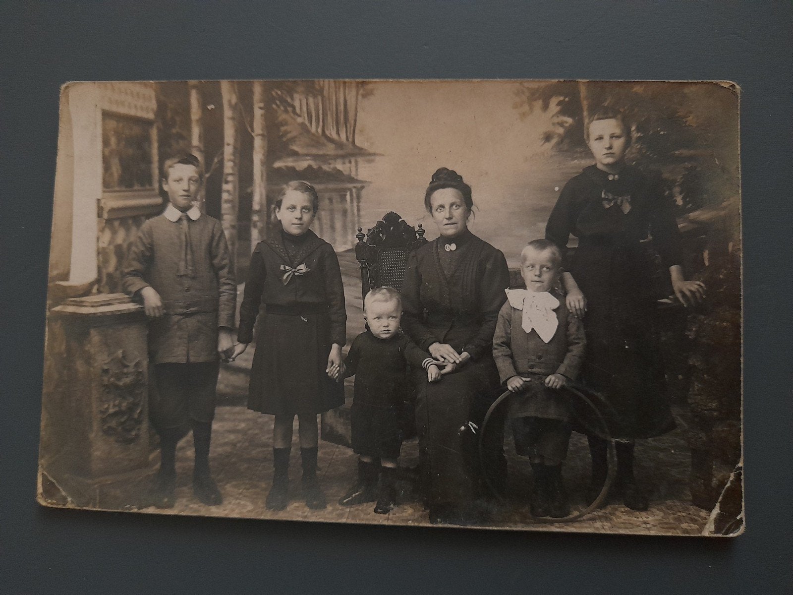 Carte postale "Famille nombreuse" de 1916 pour un prisonnier, Enlèvement ou Envoi, Autres, Photo ou Poster