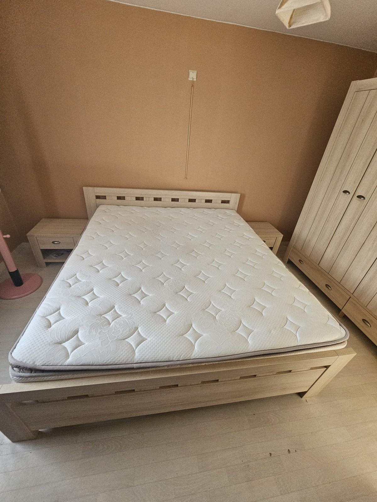 chambre à coucher, Huis en Inrichting, Slaapkamer | Complete slaapkamers, Ophalen of Verzenden, Zo goed als nieuw