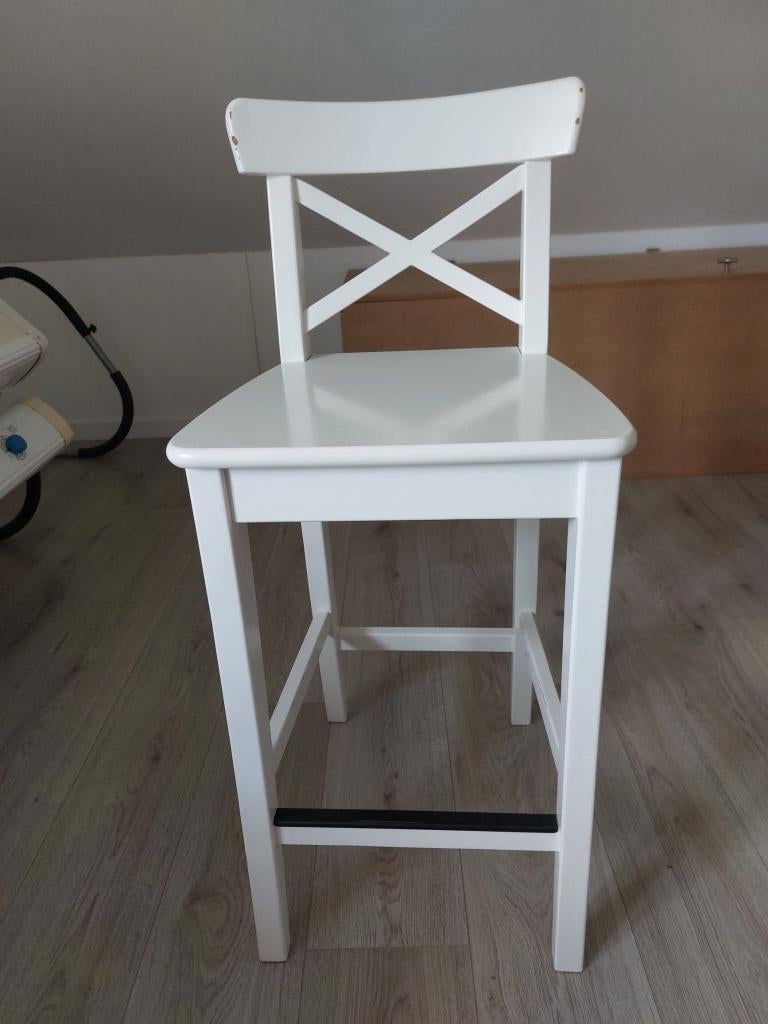 4 hoge keuken krukken 50 euro, Ophalen, Gebruikt, 60 tot 90 cm, 4 krukken