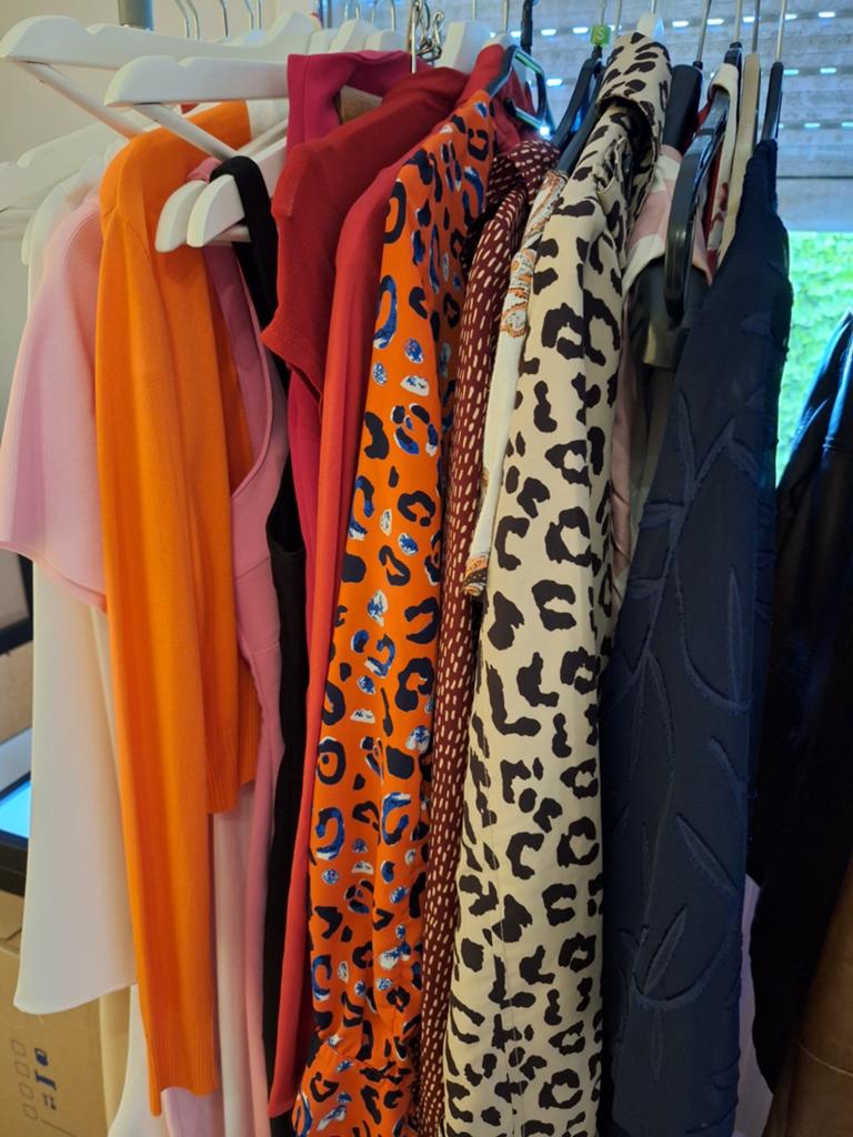 Pakket kledij , xs- s , 50 stuks voor 50 euro, Ophalen, Zo goed als nieuw, Maat 36 (S)
