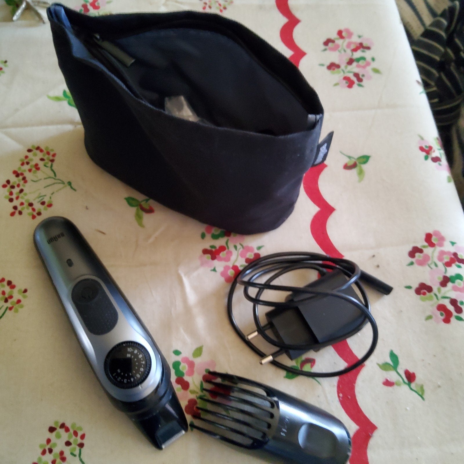 Braun trimmer met hulpstukken, Elektronische apparatuur, Ophalen
