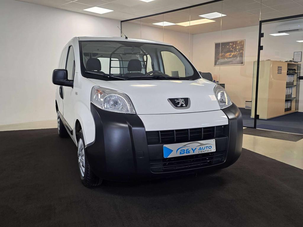 Peugeot Bipper 1.4 HDi Lichte vracht * 137.822 km * Trekhaak, Voorwielaandrijving, Stof, 4 cilinders, 1165 kg