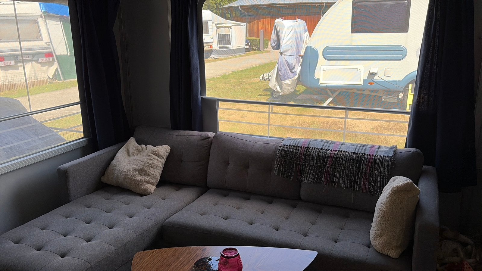 3-zitsbank met chaise longue, Ophalen, Zo goed als nieuw