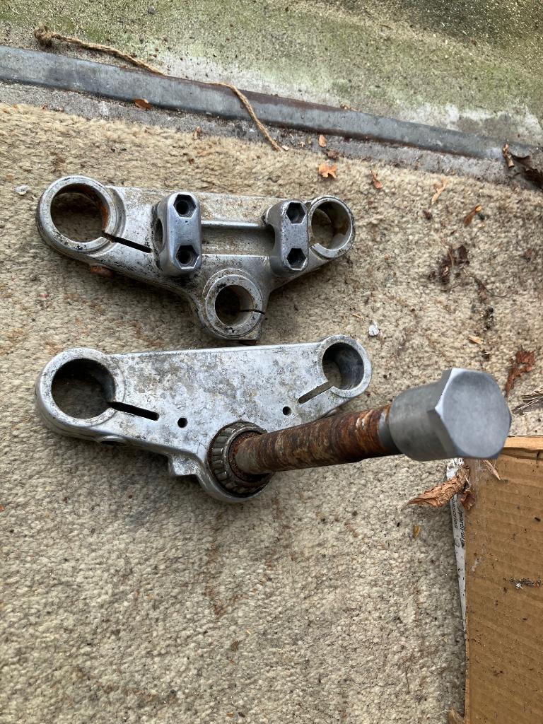 T-stuk en kroonplaat clamps 38 mm Laverda 750SF2 10003C, Ophalen of Verzenden, Gebruikt