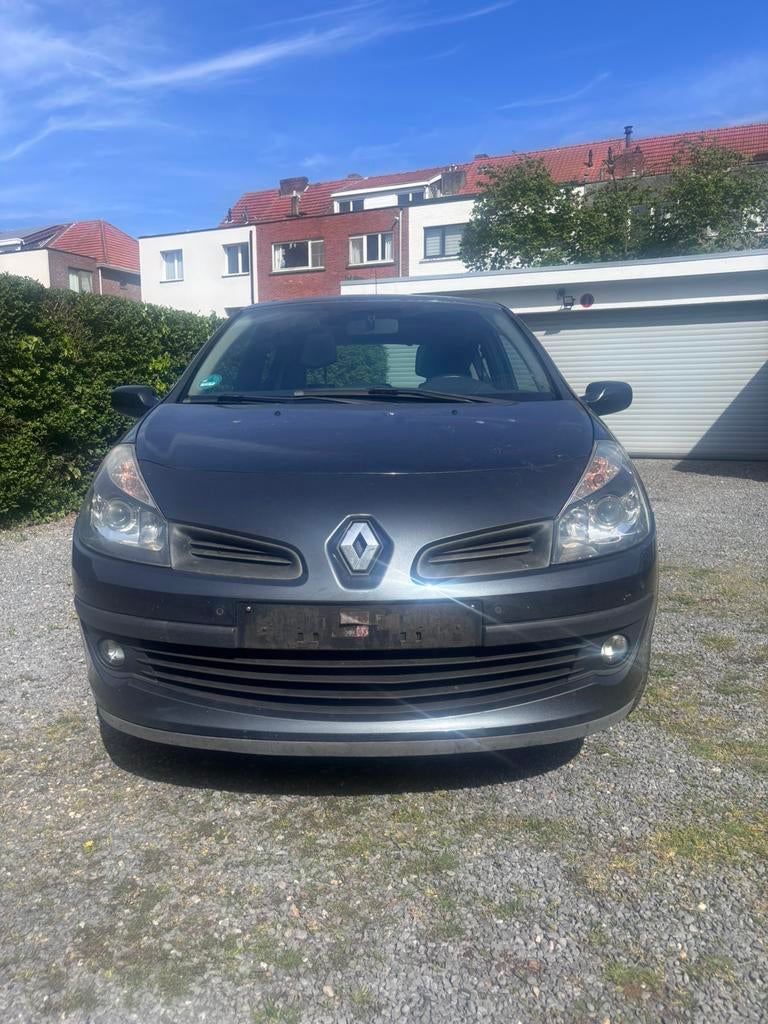 Renault Clio 2006, Autos, Renault, Particulier, Clio, Toit ouvrant, Essence, Enlèvement