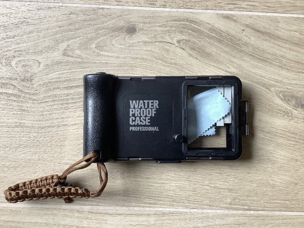 Waterproof case voor smartphone tot 15 meter diep., Telecommunicatie, Ophalen of Verzenden, Nieuw