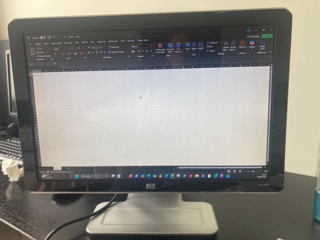 écran d'ordinateur HP w2216 22", Informatique & Logiciels, 3 à 5 ms, HD, Comme neuf, 60 Hz ou moins