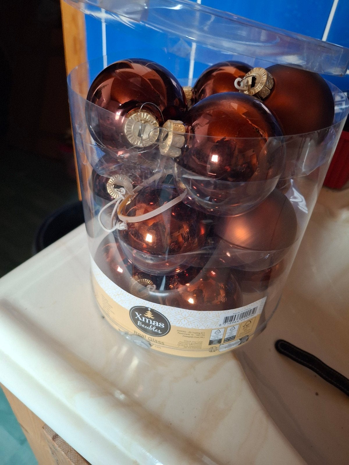 boules de Noël, Enlèvement ou Envoi