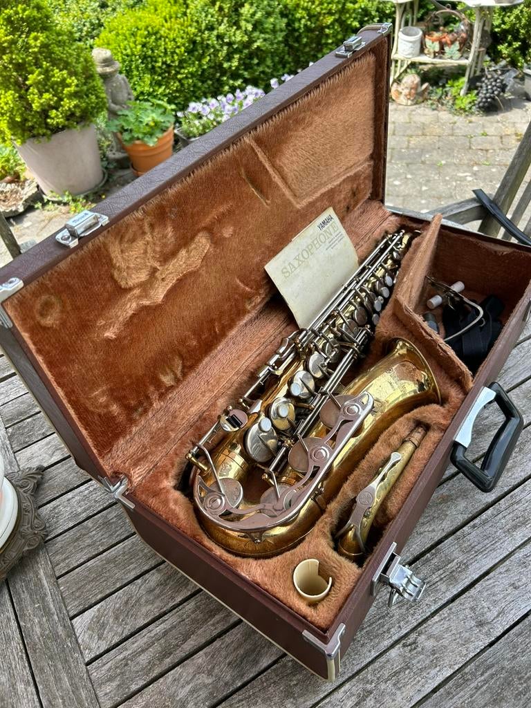Saxophone alto Yamaha YAS-23 - Très bon état - Avec étui, Enlèvement, Utilisé, Avec valise
