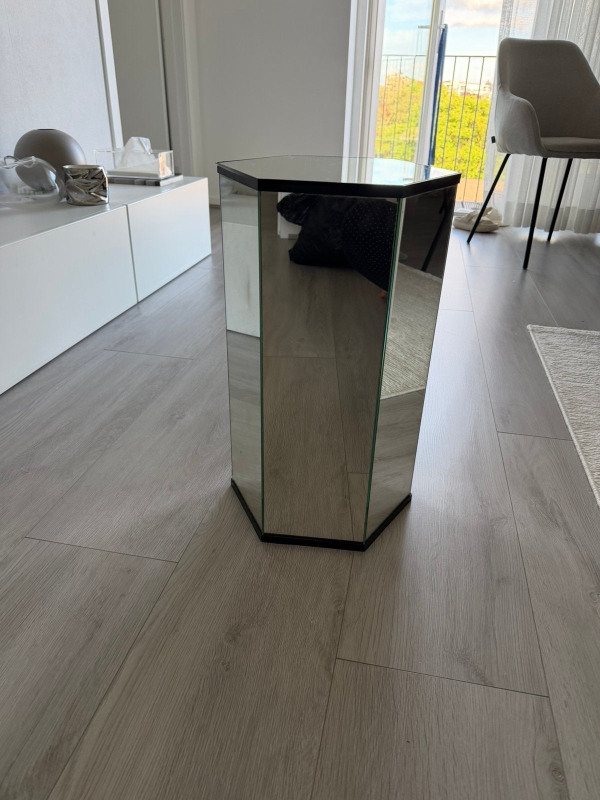 bijzettafel van spiegel, Ophalen, Zo goed als nieuw