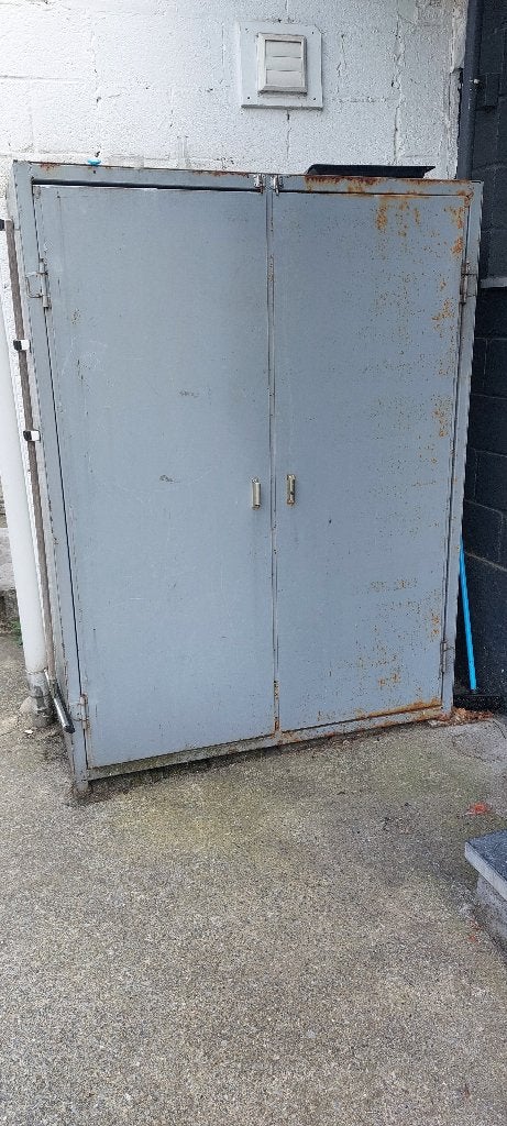 STALEN KAST, Doe-het-zelf en Bouw, Ophalen, Gebruikt, IJzer