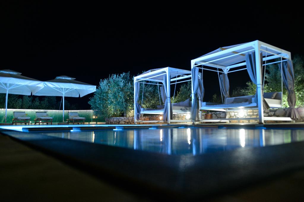 Maison d'hôtes et studio avec piscine d'eau salée., Vacances, Maisons de vacances | Grèce, Appartement, Campagne, Mer, Montagnes ou collines