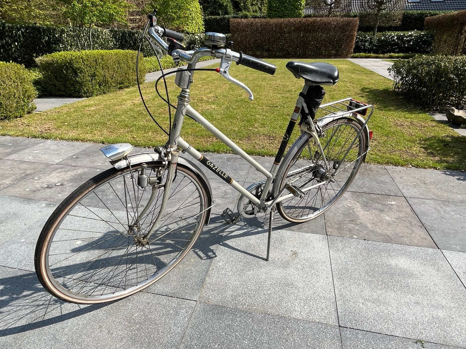 klassieke Gazelle damesfiets, Enlèvement, Frein sur jante