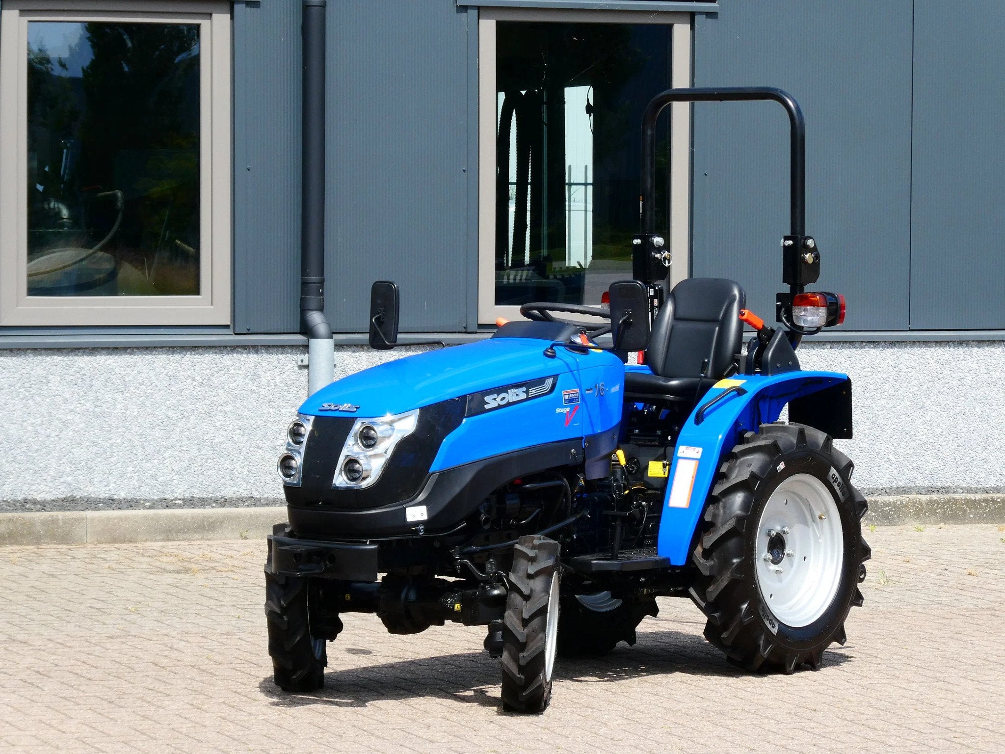 Solis 16 4wd / 0003 Draaiuren / Stage-V, Articles professionnels, Agriculture | Tracteurs, Autres marques, De Maalstroom 3
8255 RN  Swifterbant