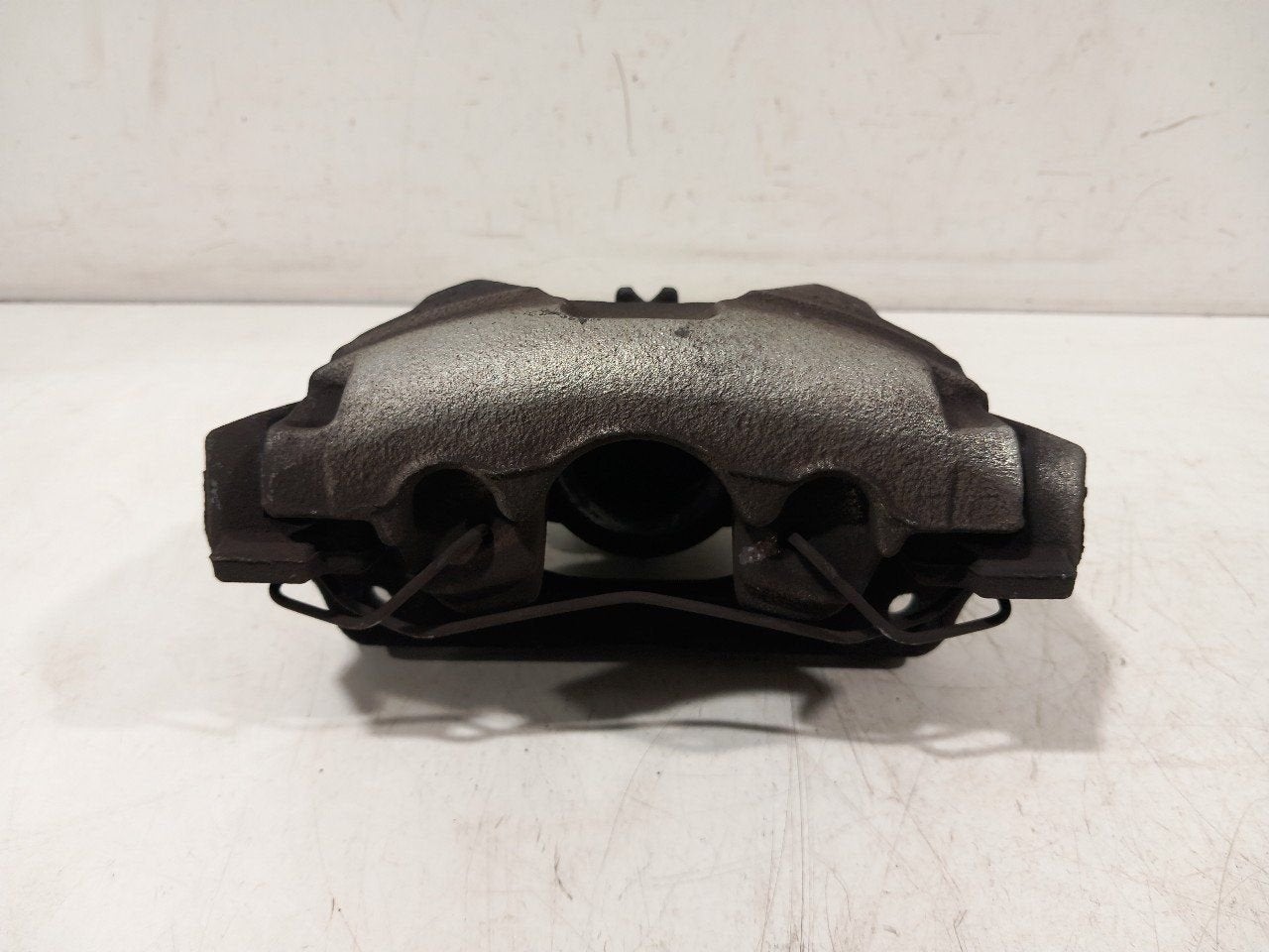 Remklauw links voor Renault Captur, Onderdelen@venauto.nl, Van der Ven Autorecycling B.V., Gebruikt, Ettenseweg 76, 4706 PB Roosendaal, The Netherlands