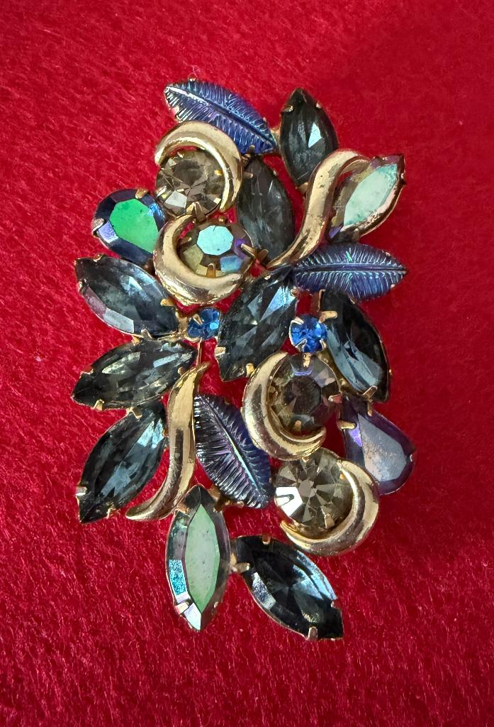 Vintage broche uit de jaren 60, Handtassen en Accessoires, Antieke sieraden, Broche, Overige materialen, Ophalen of Verzenden