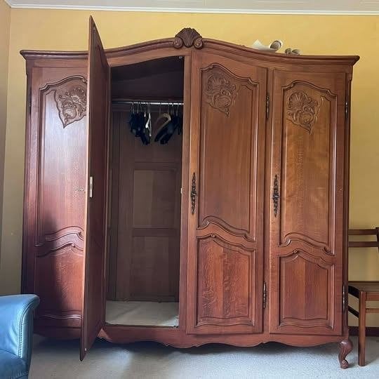 Armoire Style Louis XV, Maison & Meubles, Enlèvement