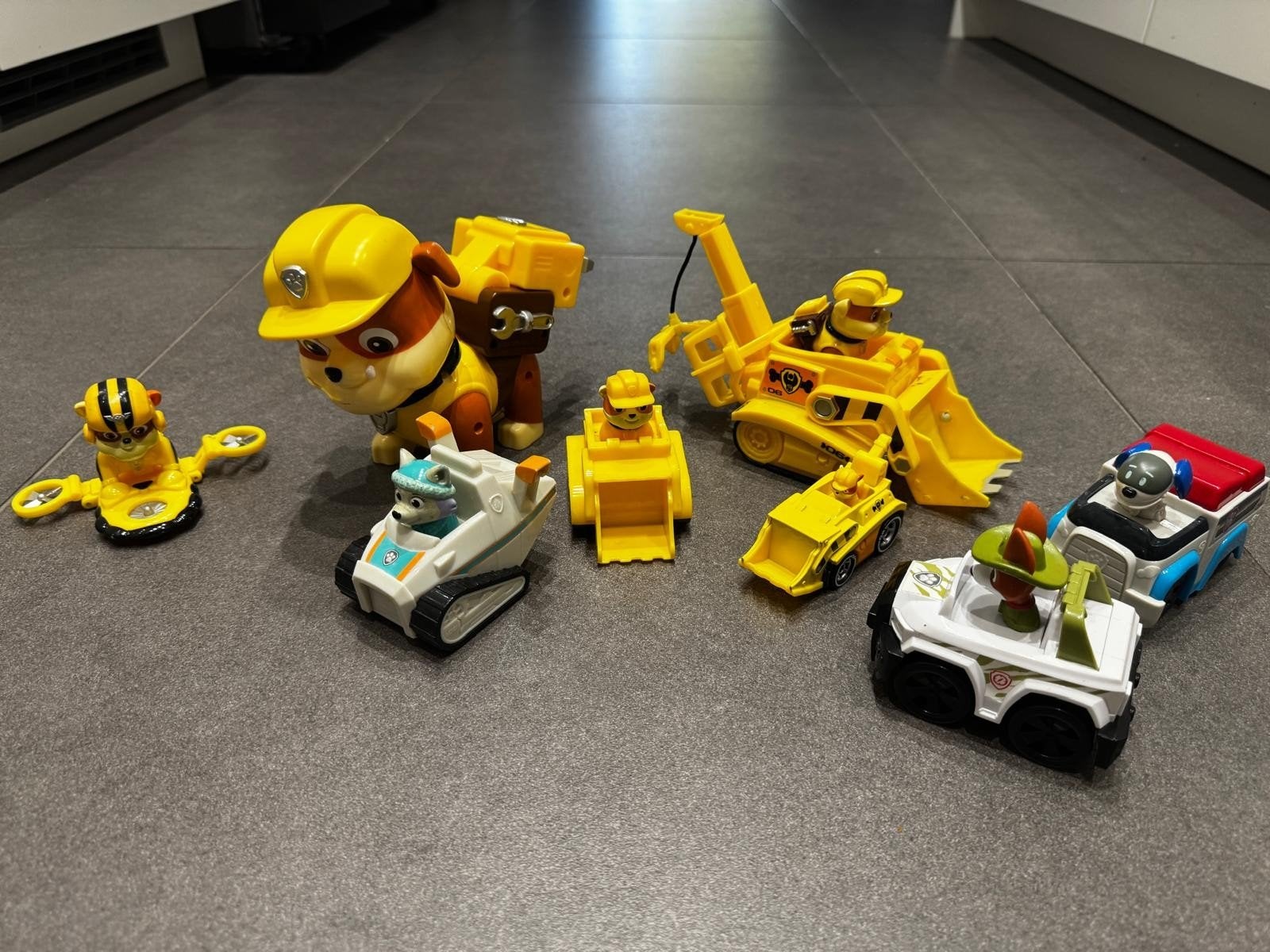 Paw Patrol Rubble bouwvoertuigen – 8 stuks met figuren, Kinderen en Baby's, Ophalen