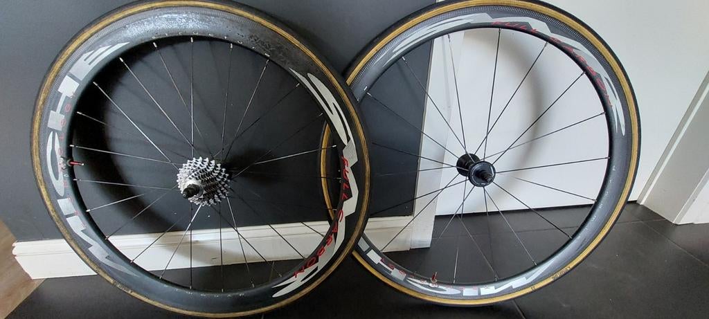 Set carbon miche wielen voor velgremmen, Ophalen