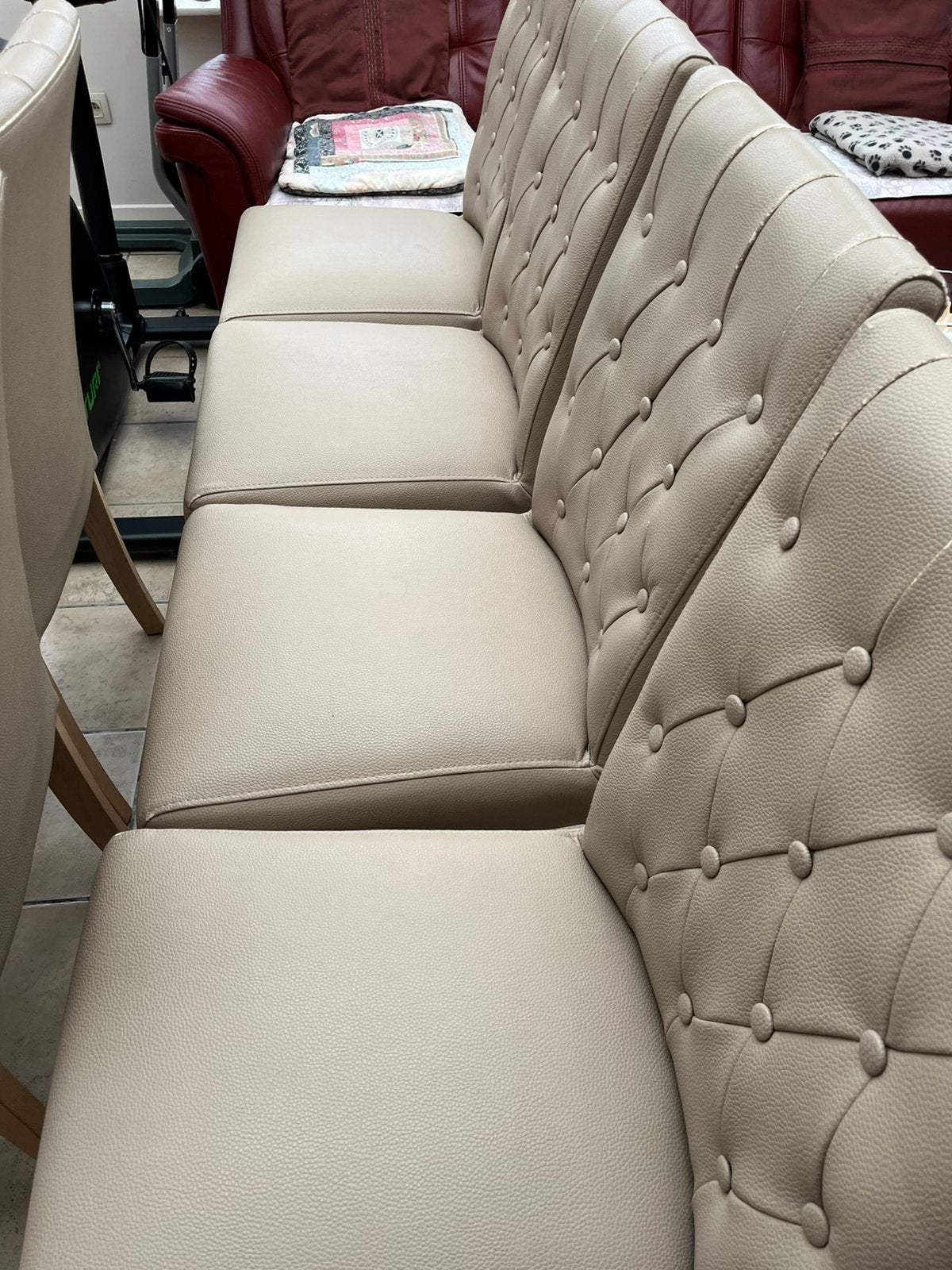 Beige eetstoelen, Huis en Inrichting, Ophalen, Gebruikt, Overige kleuren, Leer