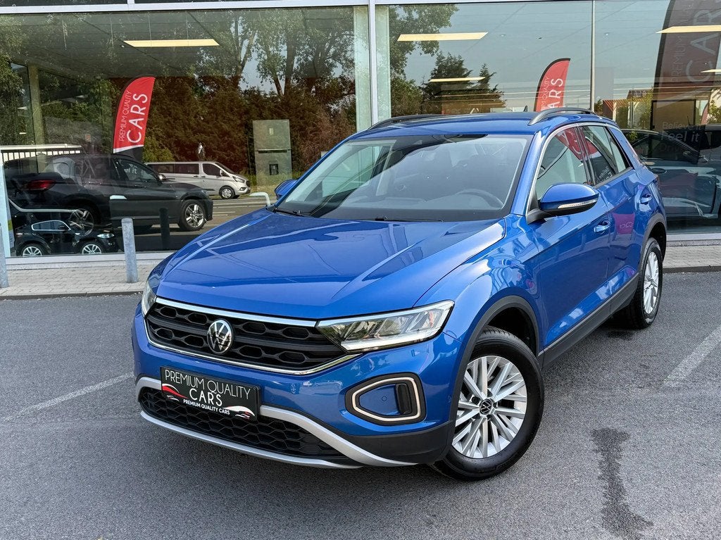 Volkswagen T-Roc 1.5 TSI / CAPTEURS / CARPLAY / RÉGULATEUR, Autos, Volkswagen, Achat, Entreprise, Noir, 5 portes