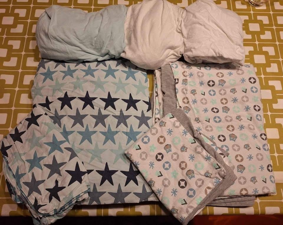 Pakket voor peuterbed (ook matrasbeschermers 2de foto), Garçon ou Fille, Enlèvement ou Envoi, Beige, Housse de couette