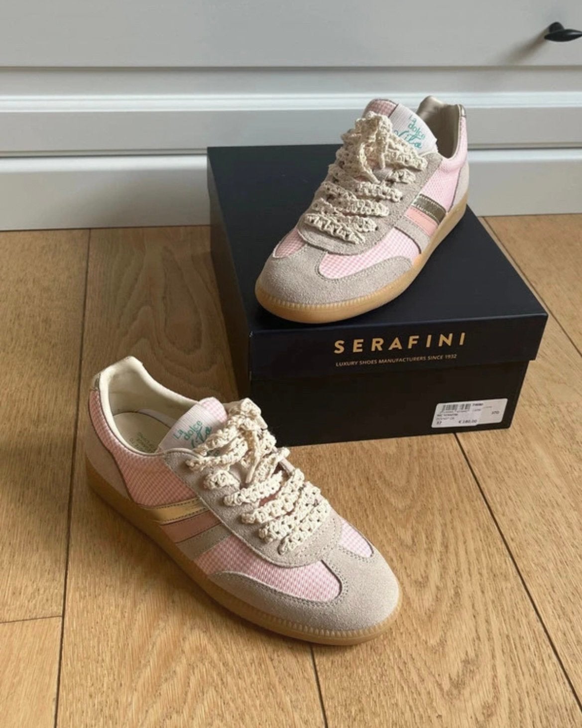 Serafini mode italienne - 37, Neuf, Enlèvement ou Envoi, Rose, Sneakers et Baskets