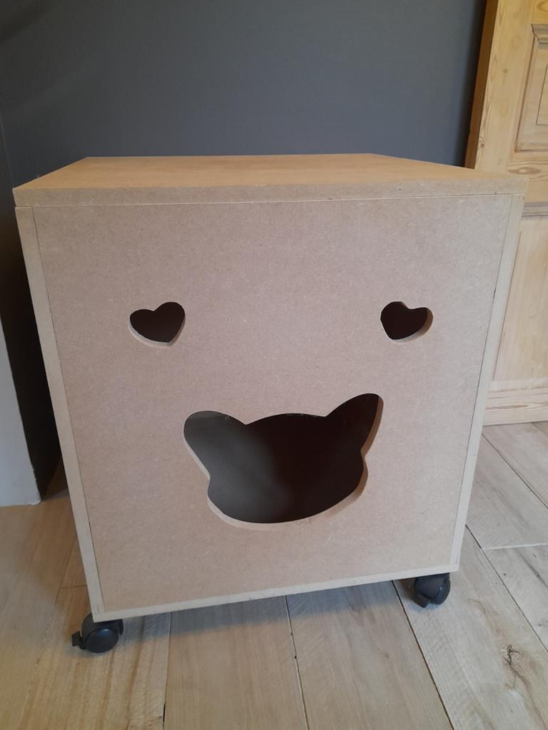 Maisonette ou cache litière 60x60 cm sur roulette  Neuve, Dieren en Toebehoren, Katten-accessoires
