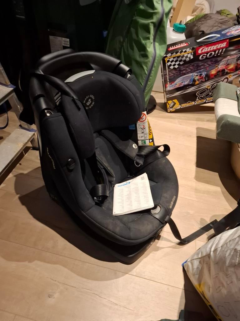 Maxi Cosi axissfix 0 tot ... maanden, Ophalen