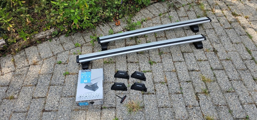 Norauto 1000 Dakdragers – Universele set BMW, Ophalen, Zo goed als nieuw
