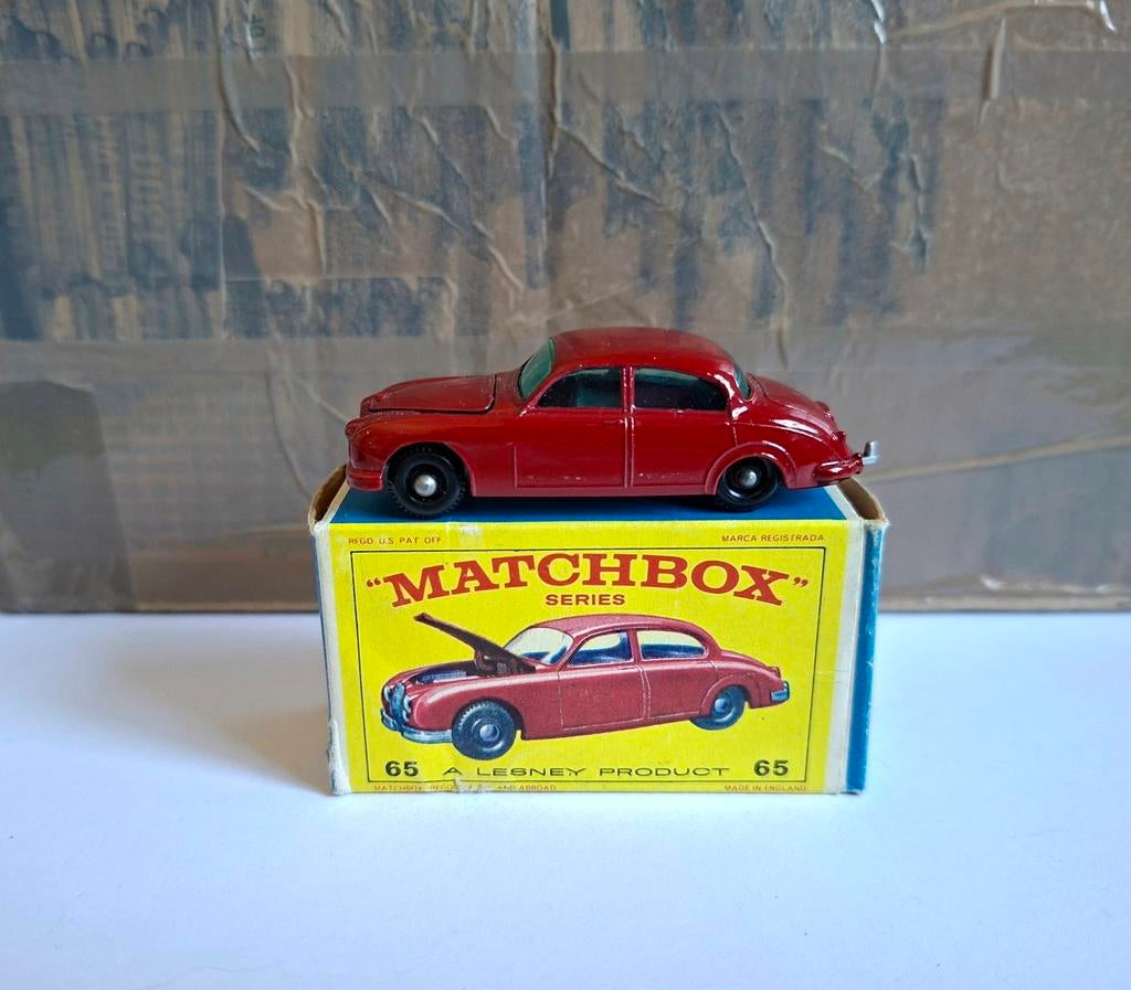 Matchbox 65 jaguar sedan & zeldzamer E box, Ophalen of Verzenden, Matchbox