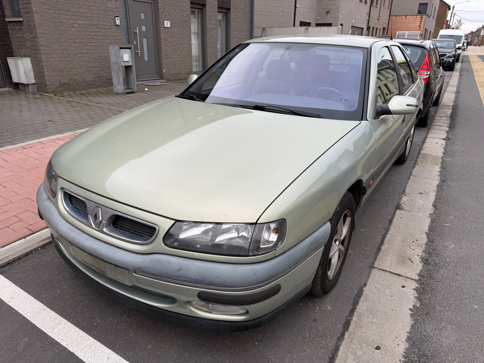 Renault safrane 2.0essence 141000km full