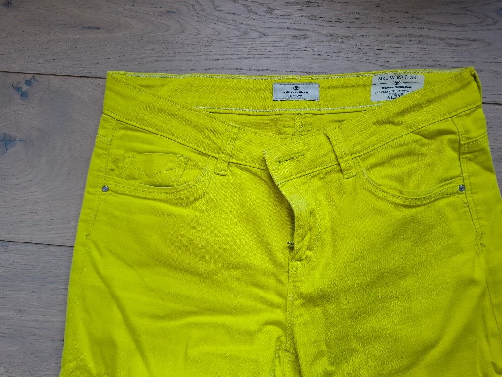 Neongele Tom Tailor jeansbroek (Model Alexa) maat W28, Overige kleuren, W28 - W29 (confectie 36), Gedragen, Tom Tailor