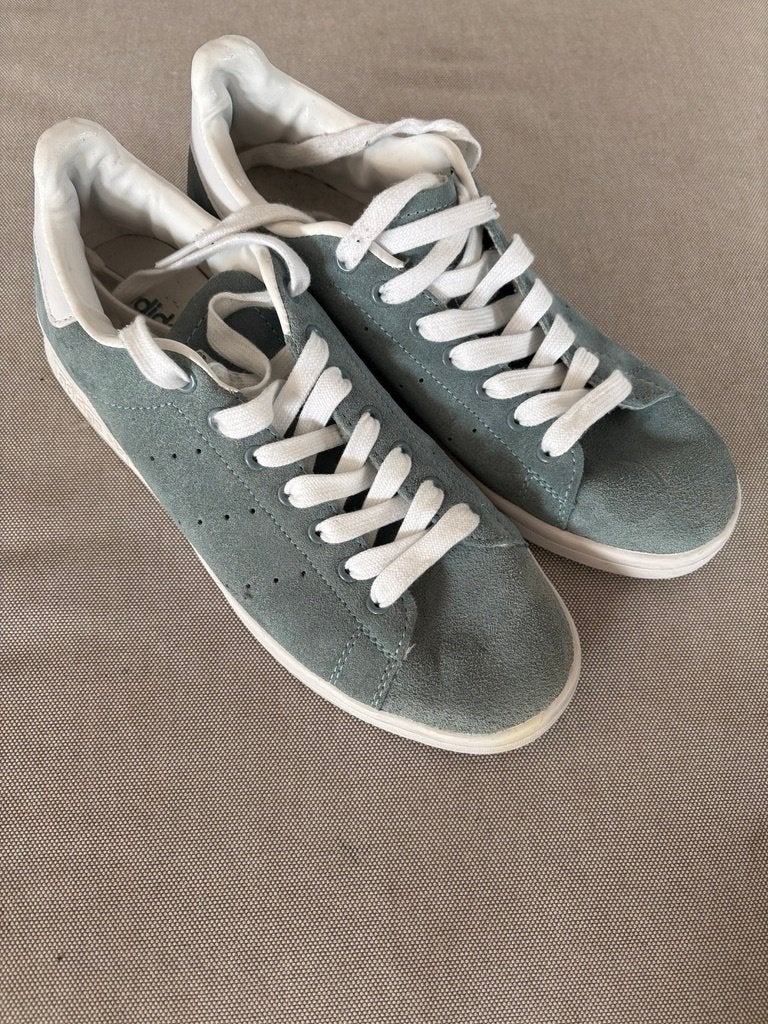 Adidas Stan Smith Suede (taille 44), Vêtements | Hommes, Chaussures, Addidas, Enlèvement ou Envoi, Autres couleurs, Chaussures à lacets